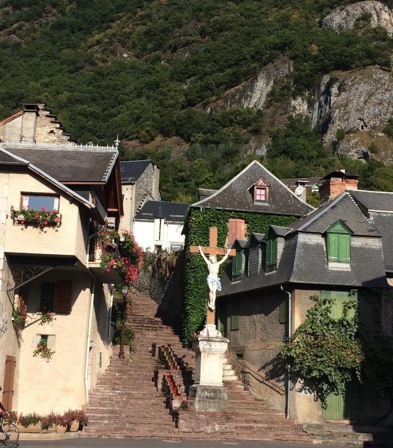 Les Deux Rives Bed & Breakfast Cierp Eksteriør bilde