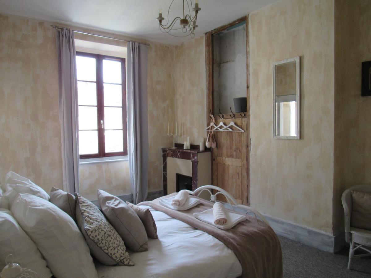 Les Deux Rives Bed & Breakfast Cierp Eksteriør bilde