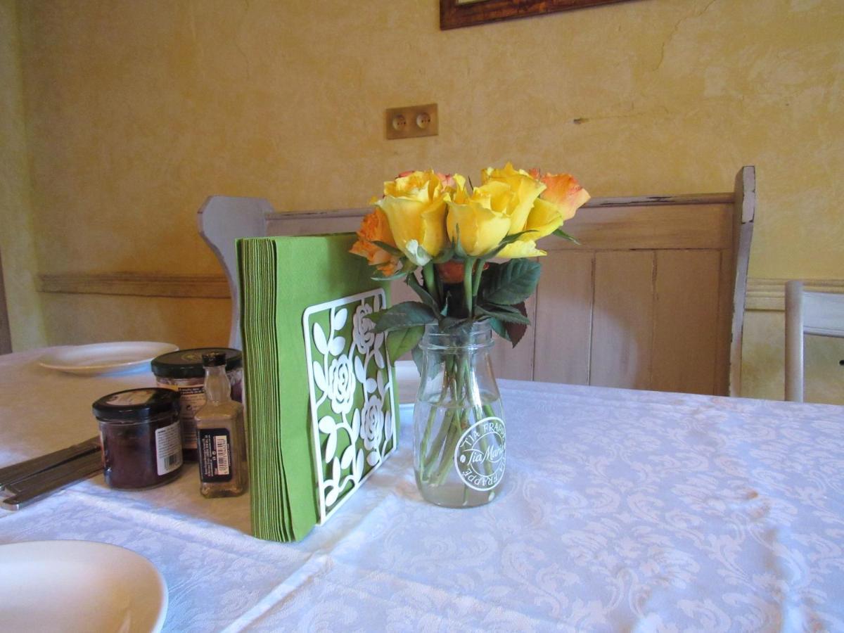 Les Deux Rives Bed & Breakfast Cierp Eksteriør bilde