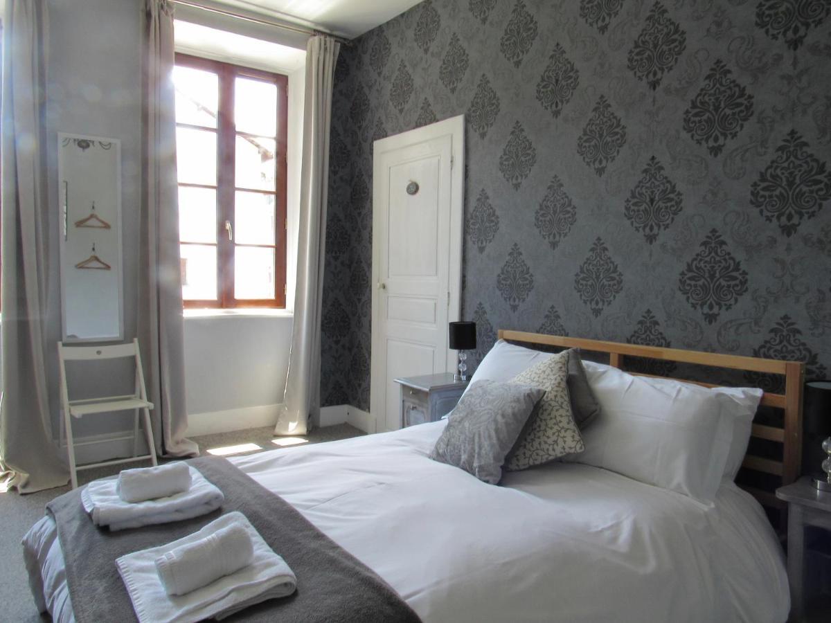 Les Deux Rives Bed & Breakfast Cierp Eksteriør bilde